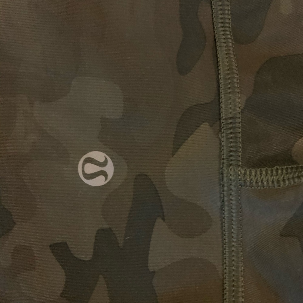 Lululemon Savasana Camo Wunder Unders